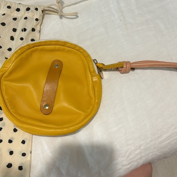 Clare V clutch - never been used! - Picture 2 of 3